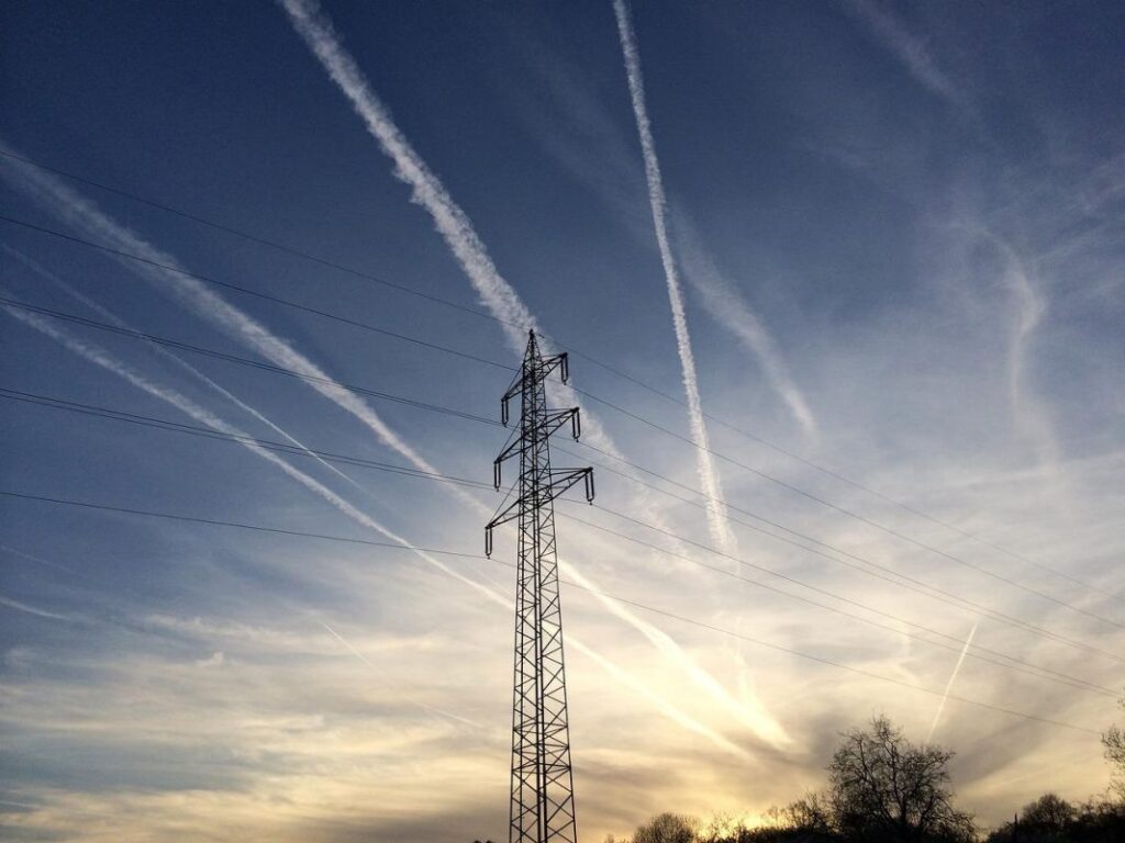 Полный текст выступления Досаева 4 августа - Bizmedia.kz Электричество.