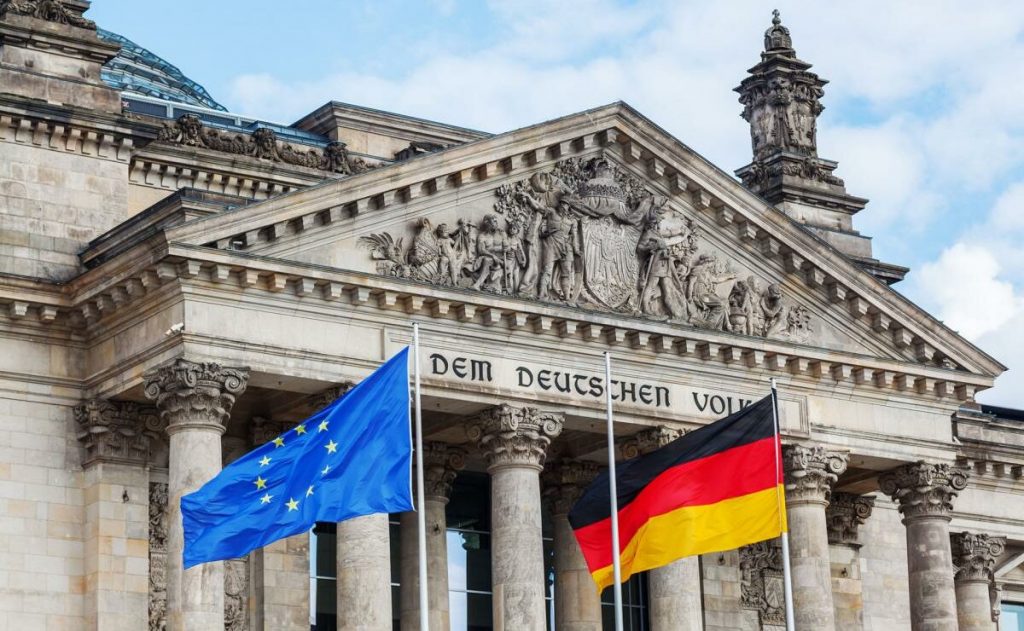 Мировой рынок: дефицит торгового баланса - 66 миллиардов