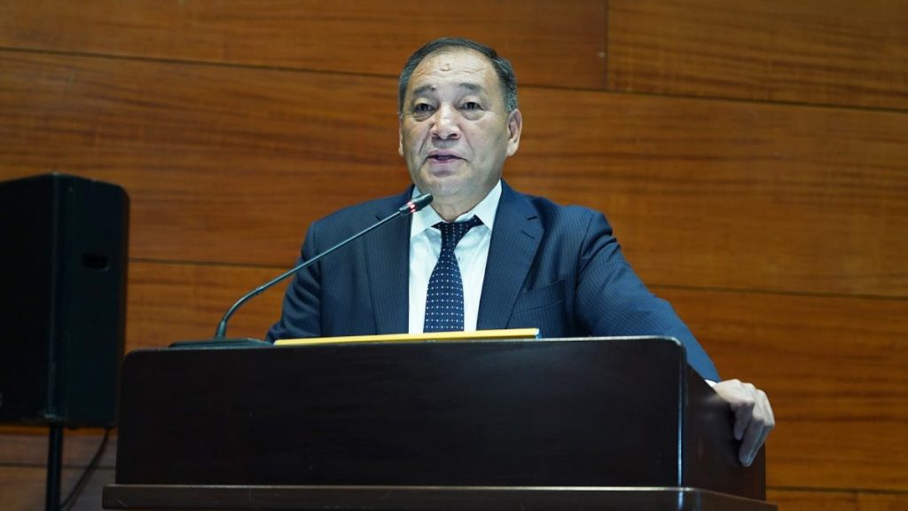 Ералы Тугжанов — аким Актюбинской области. Он сменил Ондасына Уразалина - Bizmedia.kz Ералы Тугжанов — аким Актюбинской области. Он сменил Ондасына Уразалина. Bizmedia.kz